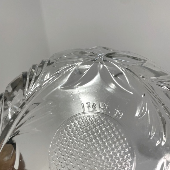 Vintage Pressed Cut Glass Trinket Holder/Nesting Glass Bowls - Italy - Picture 5 of 9